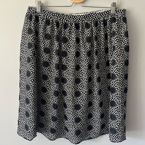 J Crew - Navy blue and white double polka dot skirt